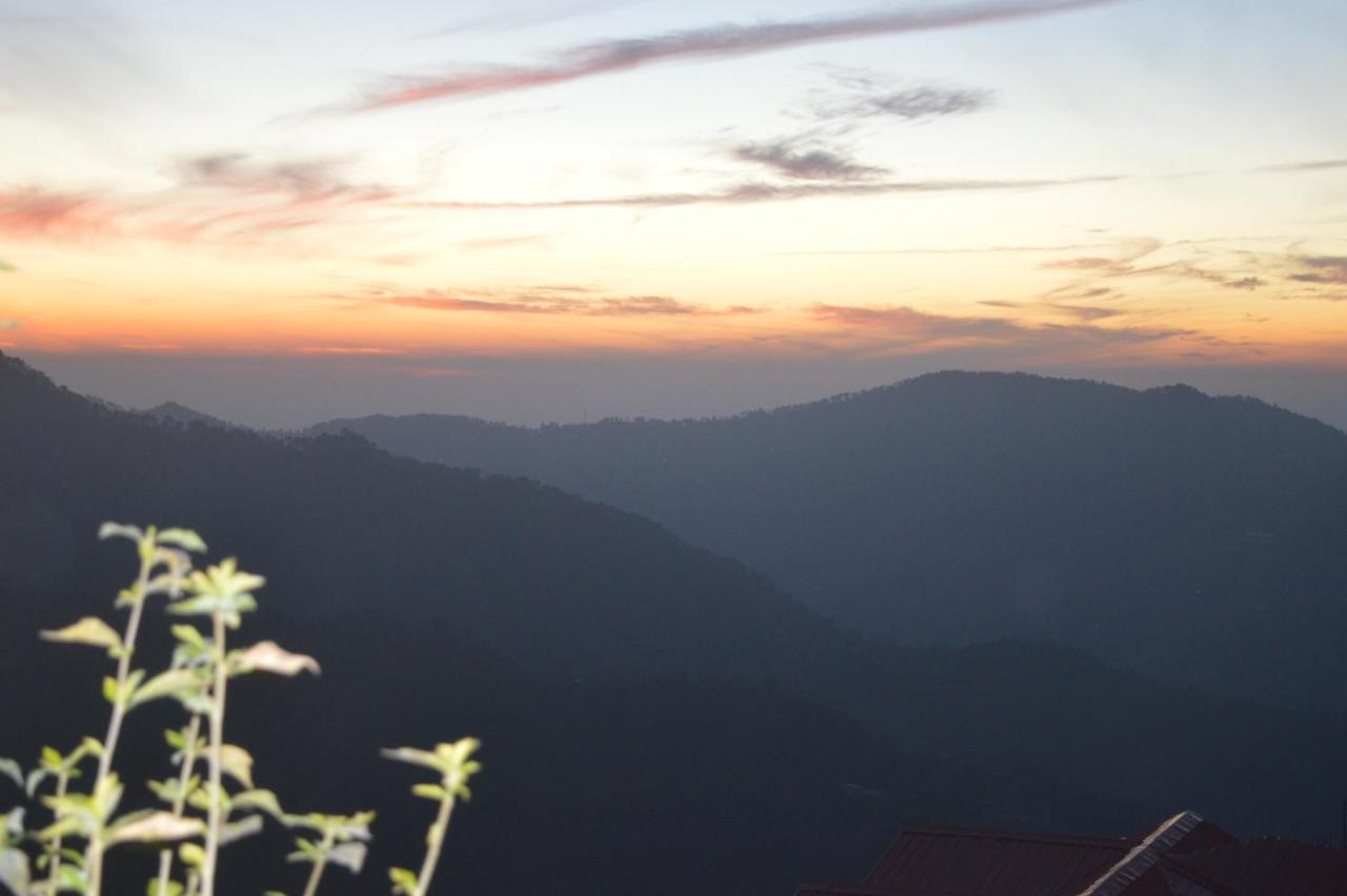 Spangle Heights Shimla, Suites And Residences Exterior foto